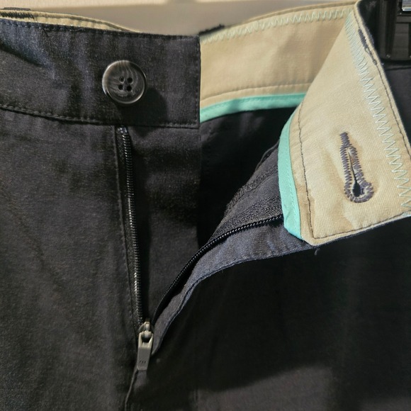 7 DIAMONDS PERFORMANCE Mens Shorts Size 33 Gray Performance Fabric Flat Front - Picture 3 of 12